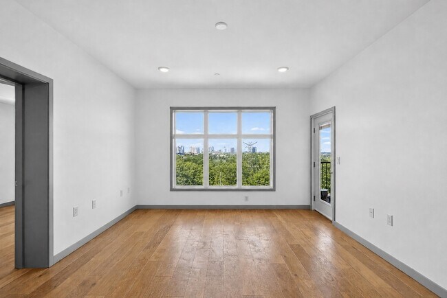 Building Photo - 400 Herron Dr