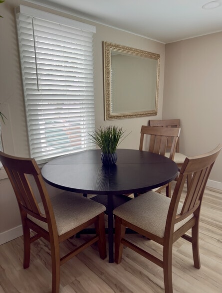 Building Photo - 112 Belle Aire Ave