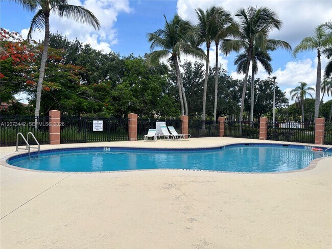 Building Photo - 3481 Briar Bay Blvd