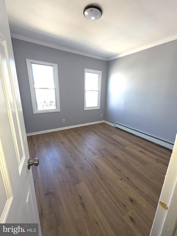 Building Photo - 626 Eisenbrown St