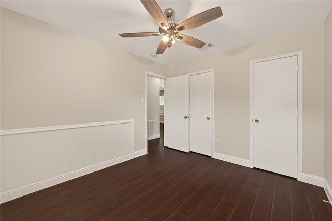 Building Photo - 16715 N Mist Dr