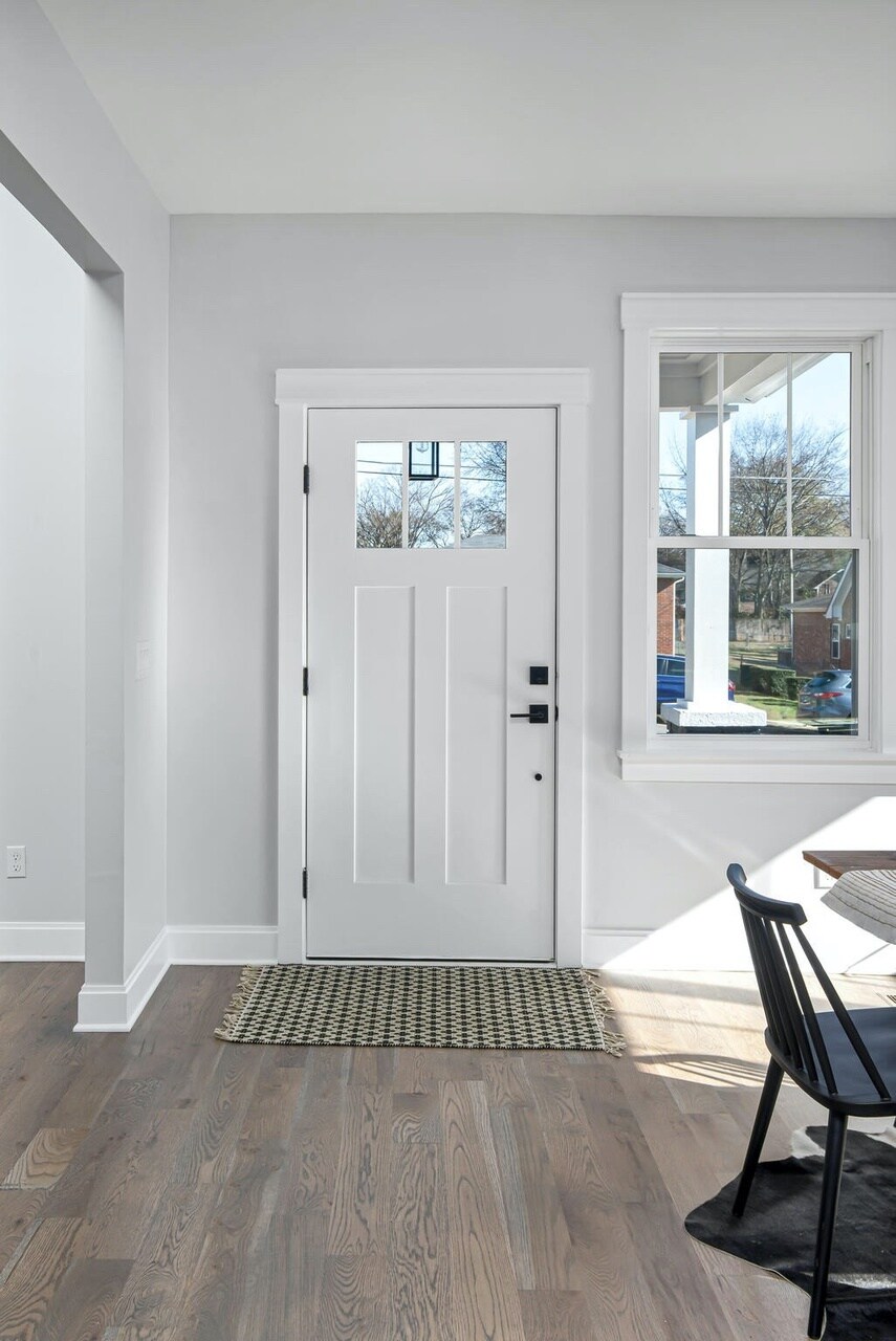 Building Photo - 426 Hart Ave