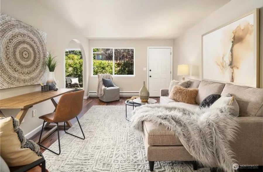 Building Photo - 12252 SE 59th St