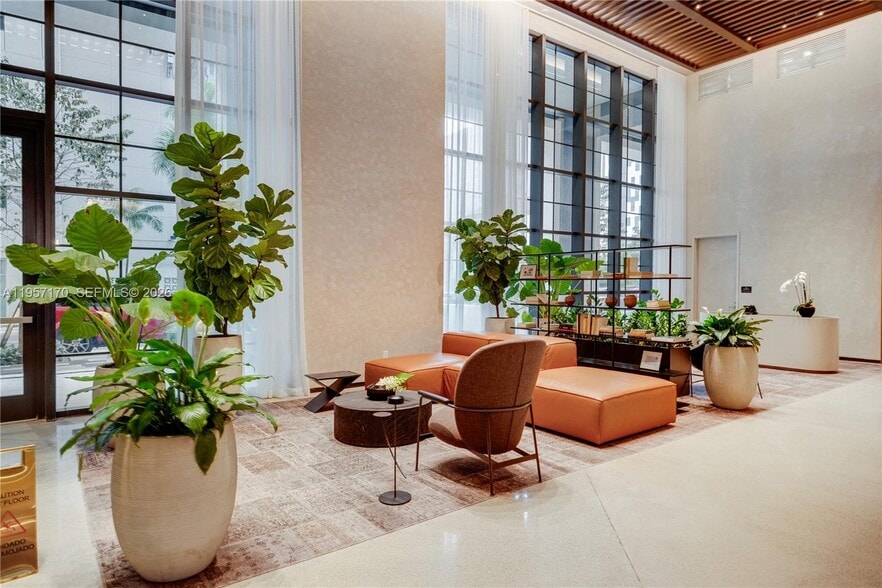 Building Photo - 159 NE 6th St