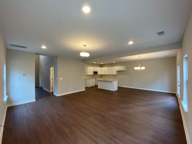 Building Photo - 4 Bedroom Home for Rent in Pinson, AL! Available NOW!