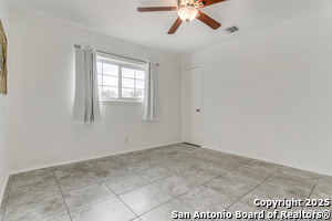 Building Photo - 816 Hickory Hill Dr