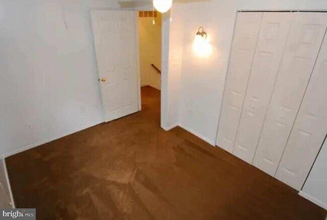 Building Photo - 24815 Cutsail Dr