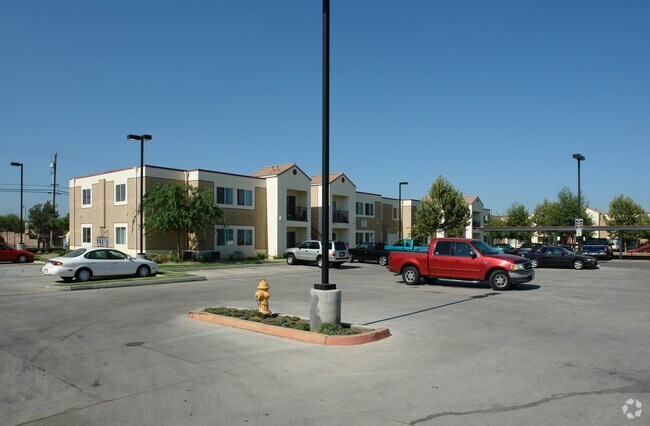 Building Photo - Quail Ridge Apartments