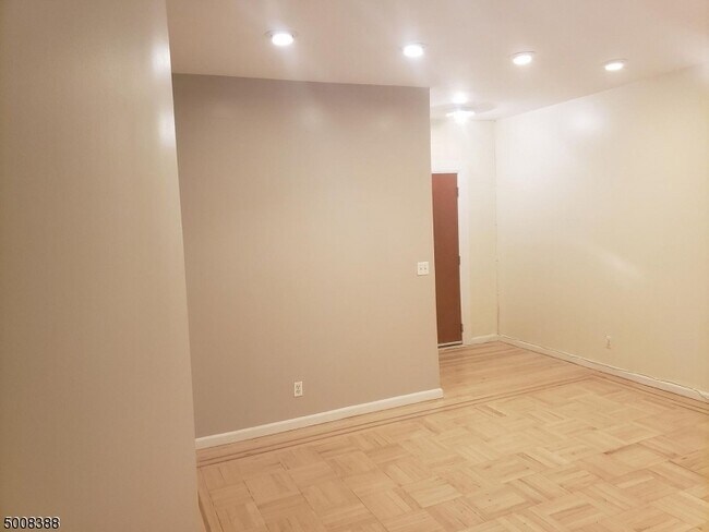 Building Photo - 7411 BLVD