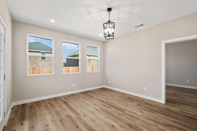 Building Photo - 110 Brooks Dr