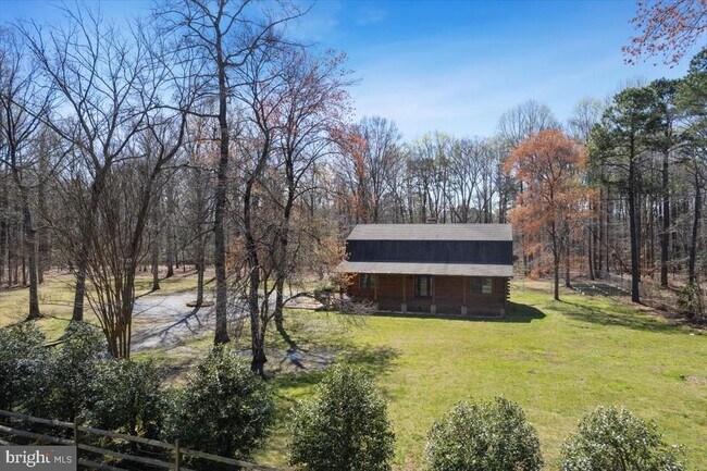 Building Photo - 2200 Blanchard Pl