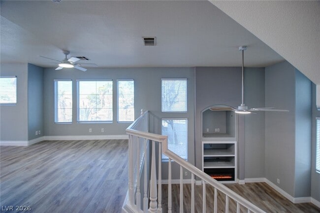 Building Photo - 8401 Tiger Woods Ave