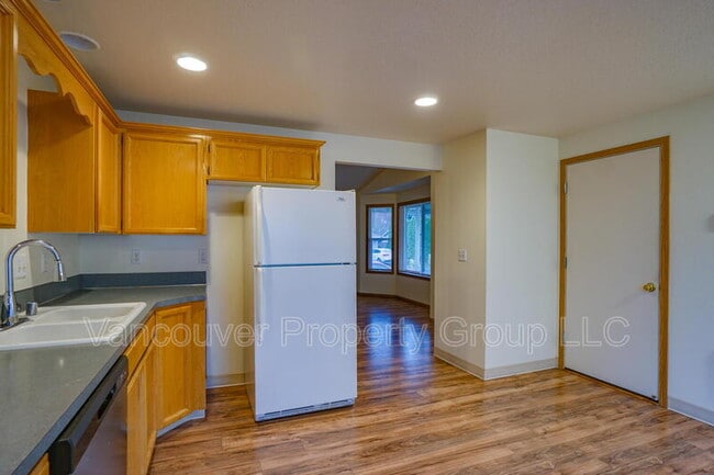 Building Photo - 19026 SE 12th Way