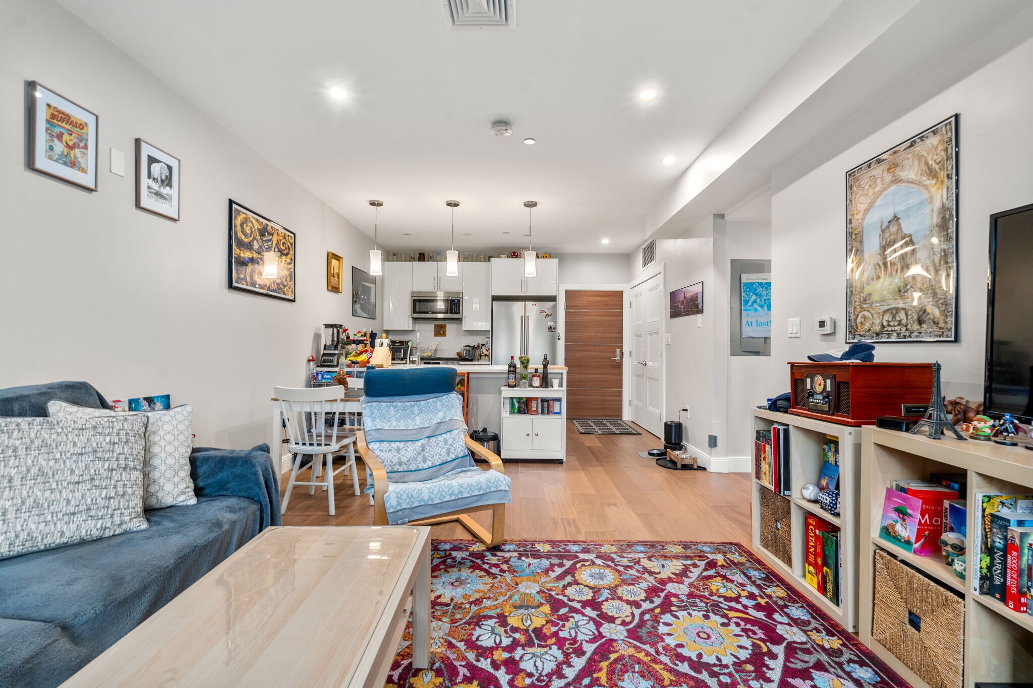 Building Photo - 475 Lagrange St