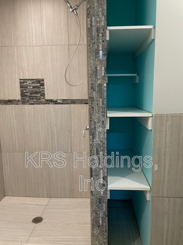 Building Photo - 8011 Beckner Ct
