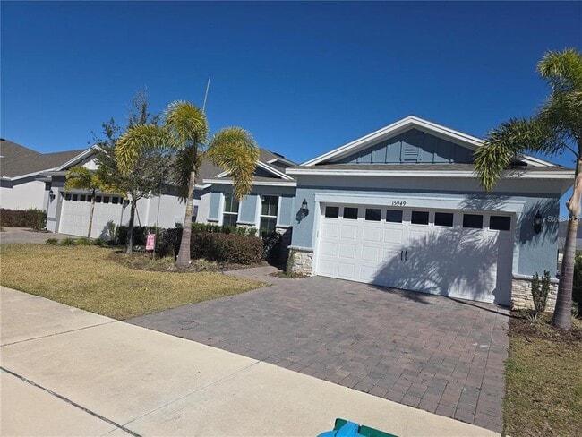 Building Photo - 15949 Winding Bluff Dr