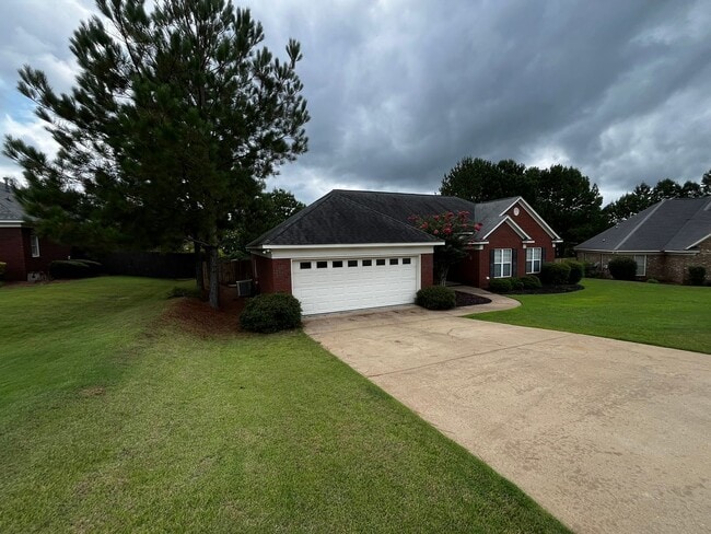 Building Photo - New to the Market! Welcome Home!