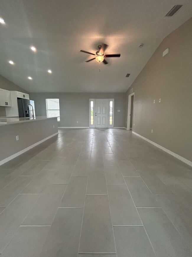 Building Photo - Your Dream Rental: Brand-New 4BR/3BA with Open Floor Plan