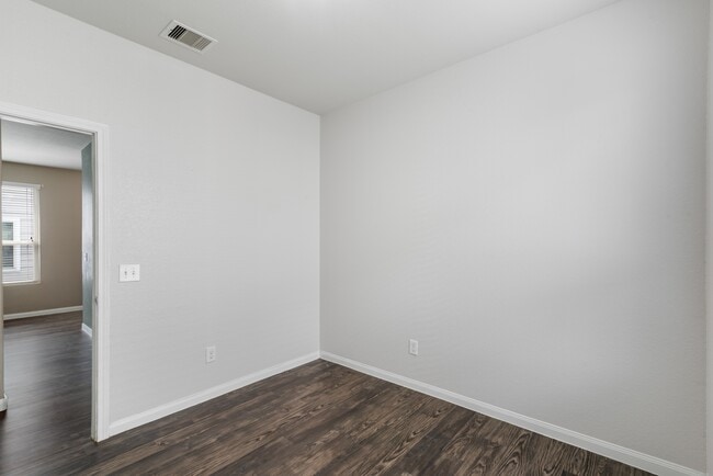 Building Photo - 835 Coffee Mill Creek Ln