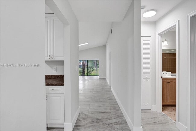 Building Photo - 3821 Arelia Dr