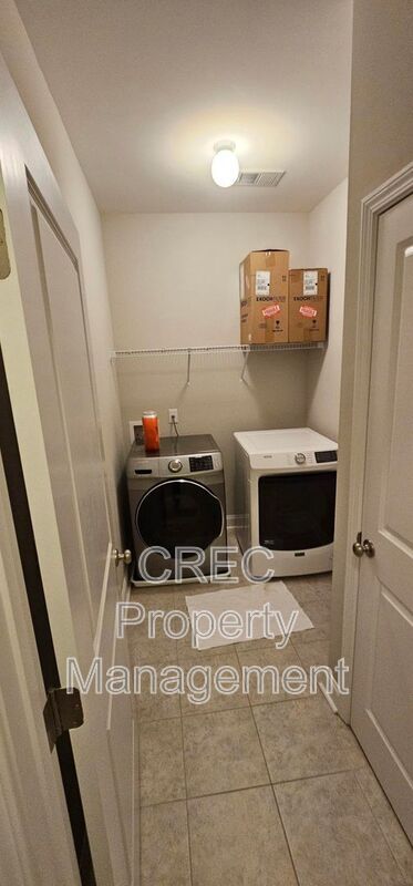 Building Photo - 3046 Sweetleaf Ln