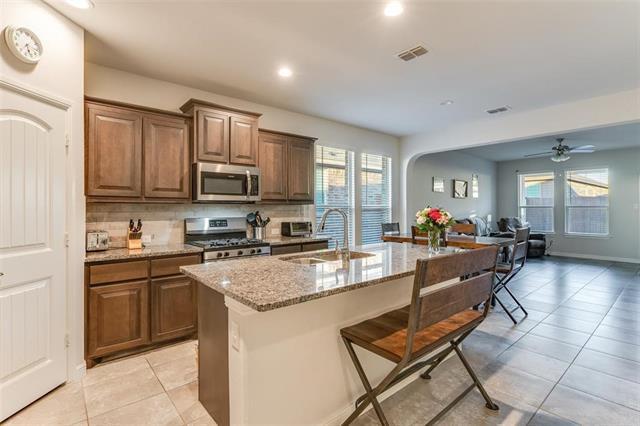 Building Photo - 9128 Stormcrow Dr