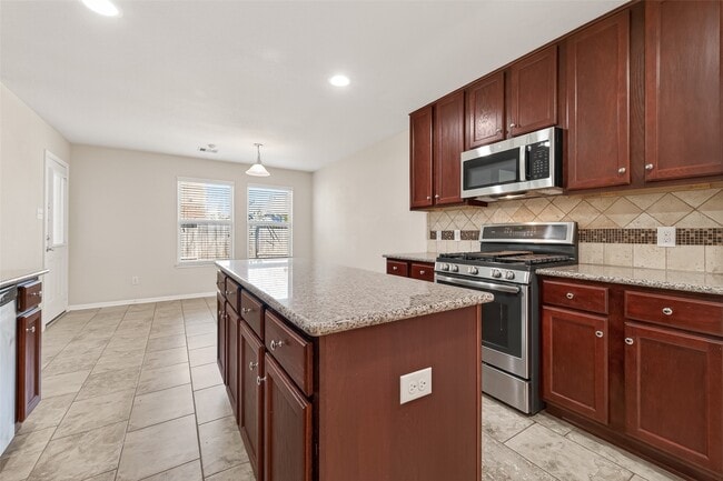 Building Photo - 3327 Tall Sycamore Trail