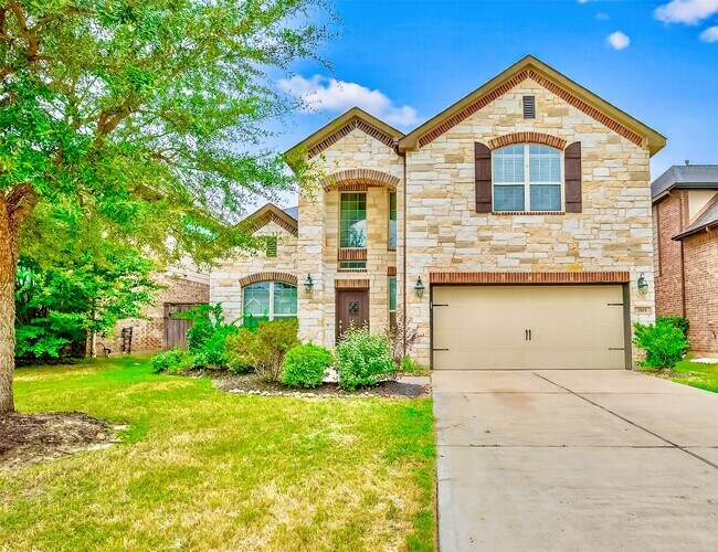 Building Photo - 3515 Big Hickory Ct