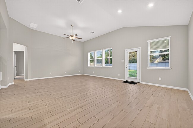 Building Photo - 1207 Dry Cork Cir