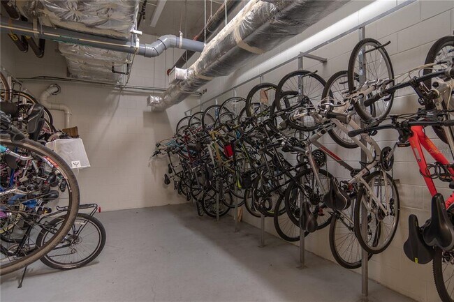 Building Photo - 175 1st St S