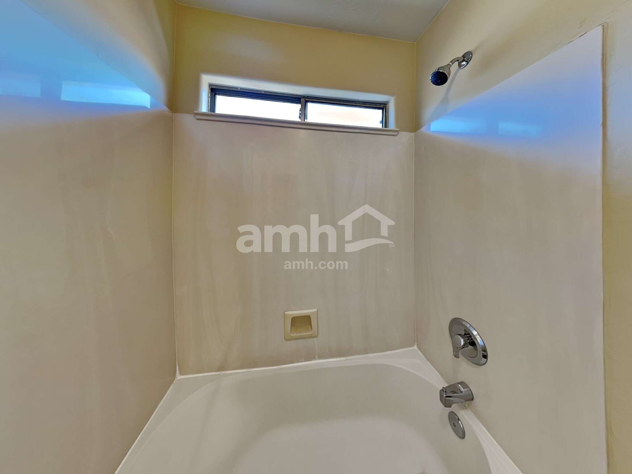 Building Photo - 8514 W Mohave St