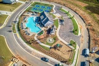 Building Photo - 6570 Pond Vw Dr