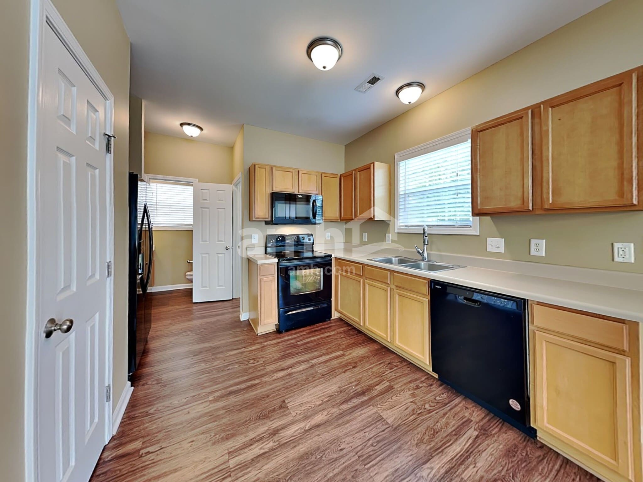 Building Photo - 1120 Rutledge Landing Dr