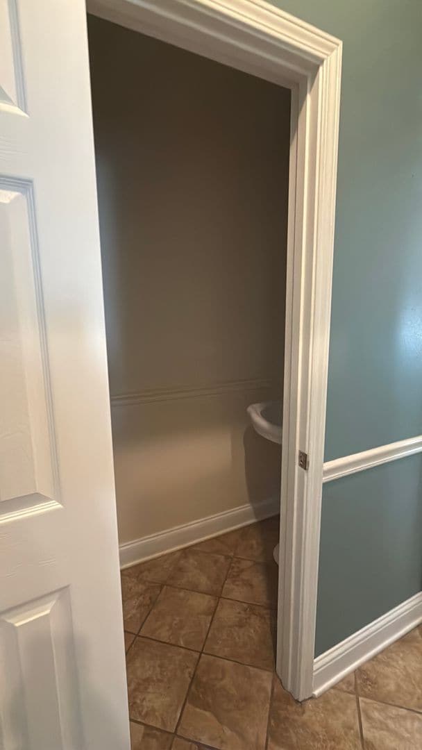 Building Photo - Rental Property