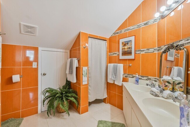 Building Photo - 4506 Little River Inn Ln