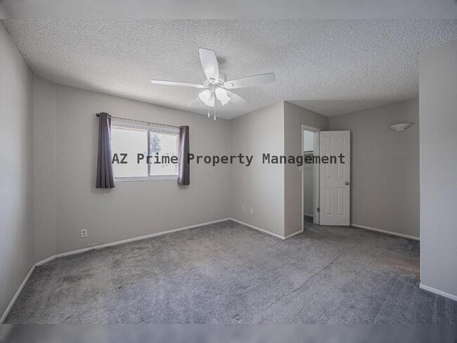 Building Photo - 15 E Carter Dr