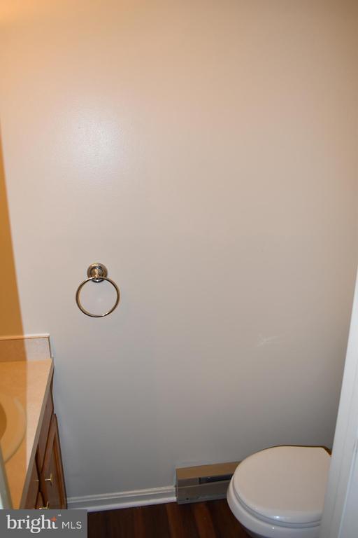 Building Photo - 970 Byers Ave