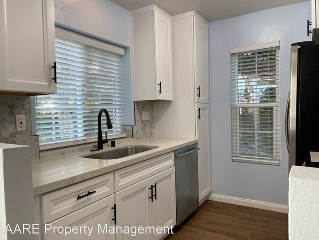 Primary Photo - 1 br, 1 bath House - 13309 Caminito Ciera ...