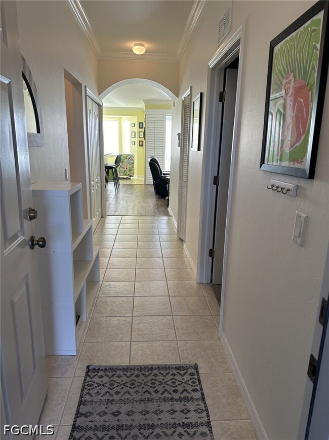 Building Photo - 10361 Butterfly Palm Dr