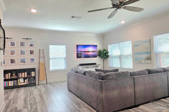 Building Photo - 1307 Heron Inlet