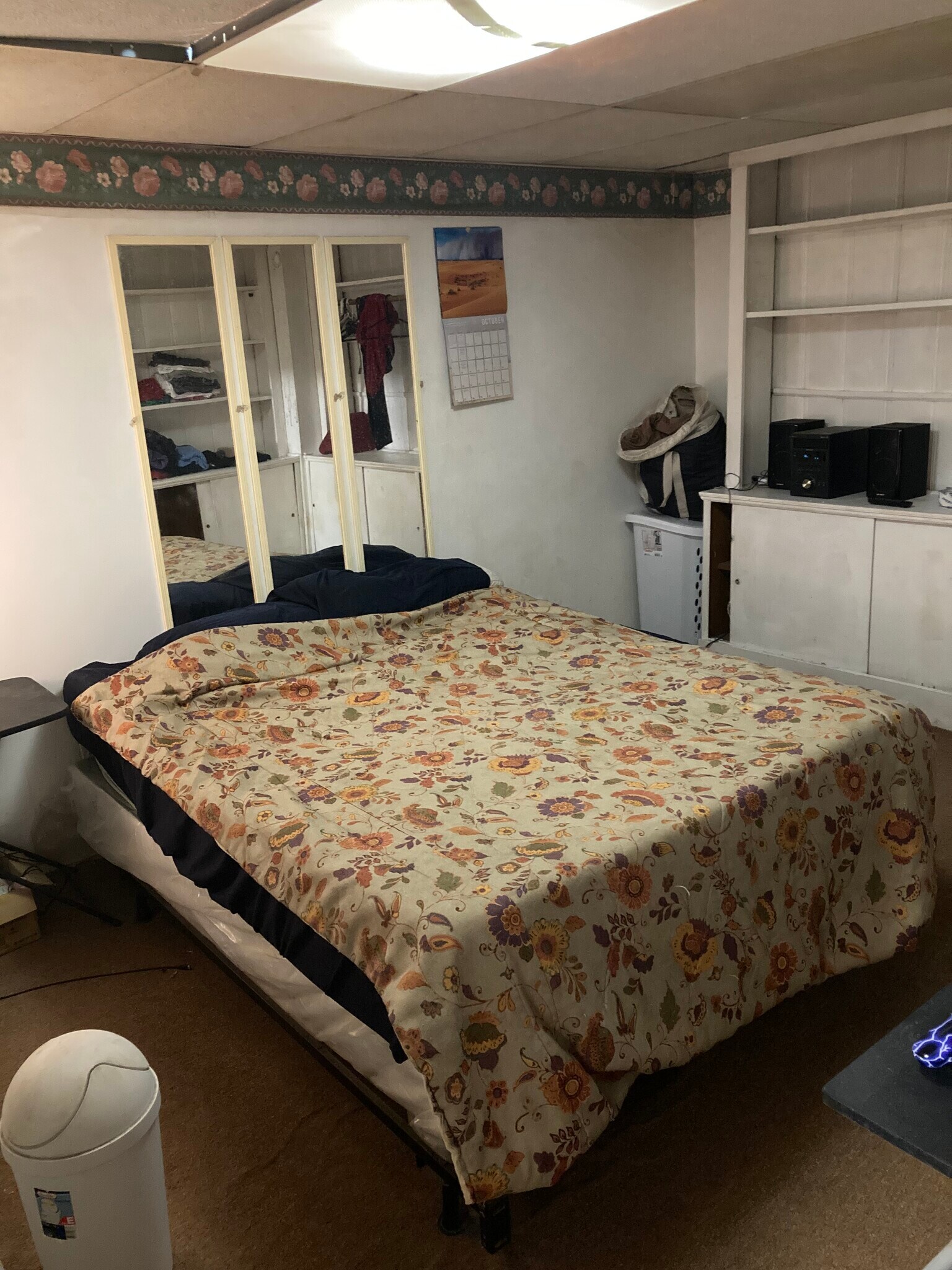 Bdrm with full bed view - 764 Lenore Ln