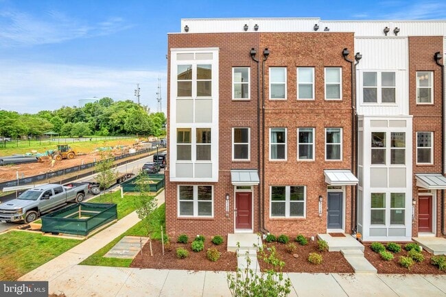 Building Photo - 3122 Nina Clarke Dr