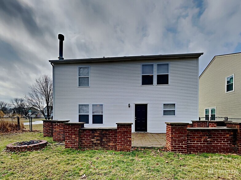 Building Photo - 6572 W Jefferson Ct