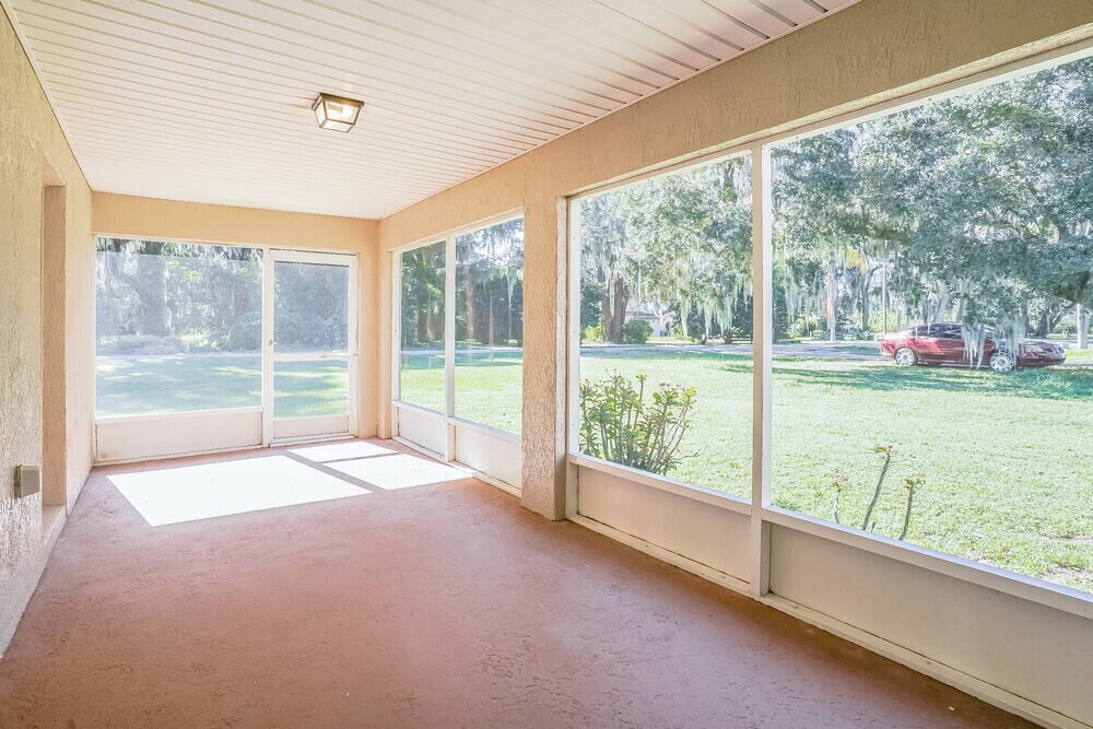 Building Photo - 35221 W Griffin Dr