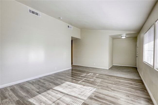 Building Photo - 5132 Springland St