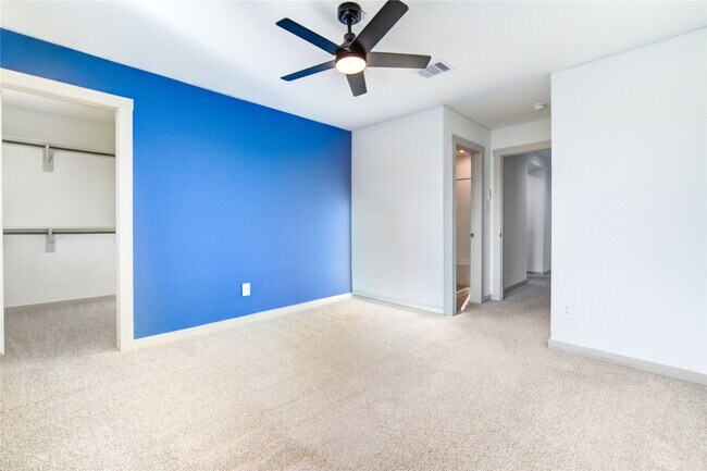 Building Photo - 3223 Cripple Creek Dr