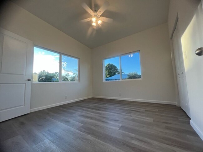 Building Photo - 837 Kili Pl