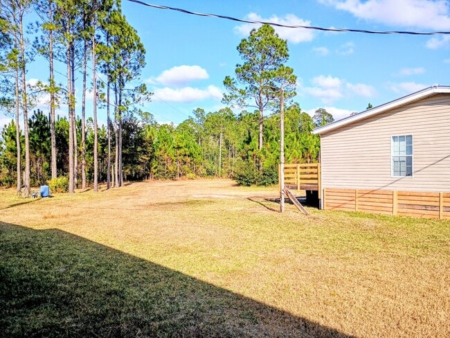 Building Photo - 299 Cayenne St