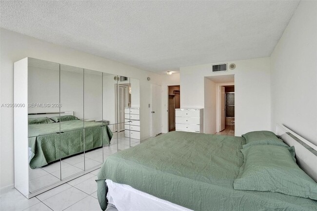 Building Photo - 500 Three Islands Boulevard