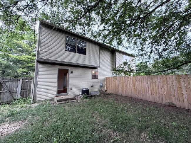 Building Photo - 4849 Herndon Dr